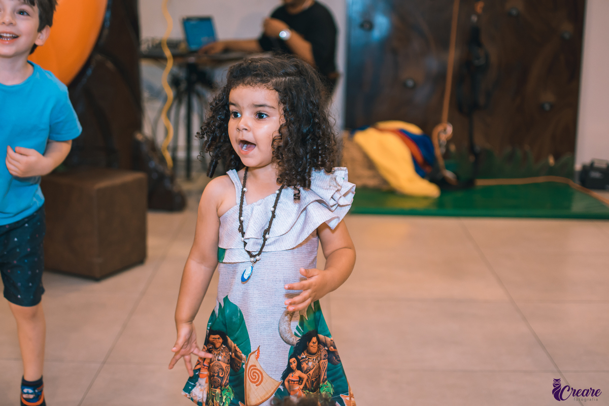 Aniversário infantil, com tema moana, realizado no buffet vila kids galpão, localizado na cidade de Santo André, ABC Paulista.