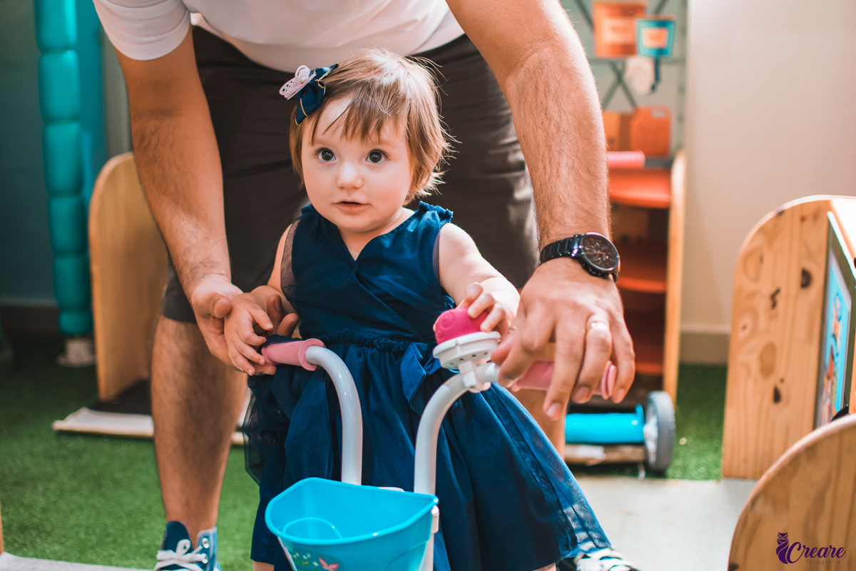 Fotografia de aniversário infantil, decoração fazendinha, buffet Fazendo Farra localizado em São Bernardo do Campo, abc Paulista.