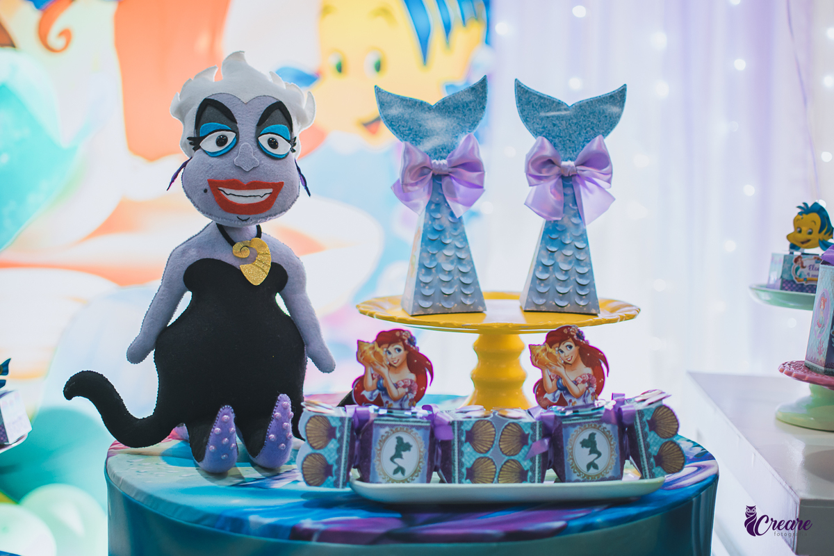 Aniversário infantil com tema pequena sereia, realizado no buffet Planeta Rizzo, localizado na cidade de Santo André, ABC Paulista.