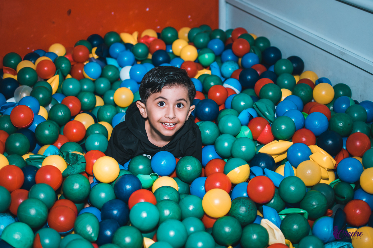Aniversário infantil realizado no buffet planeta Rizzo, localizado em Santo André, ABC Paulista. Decoração com tema Sonic.