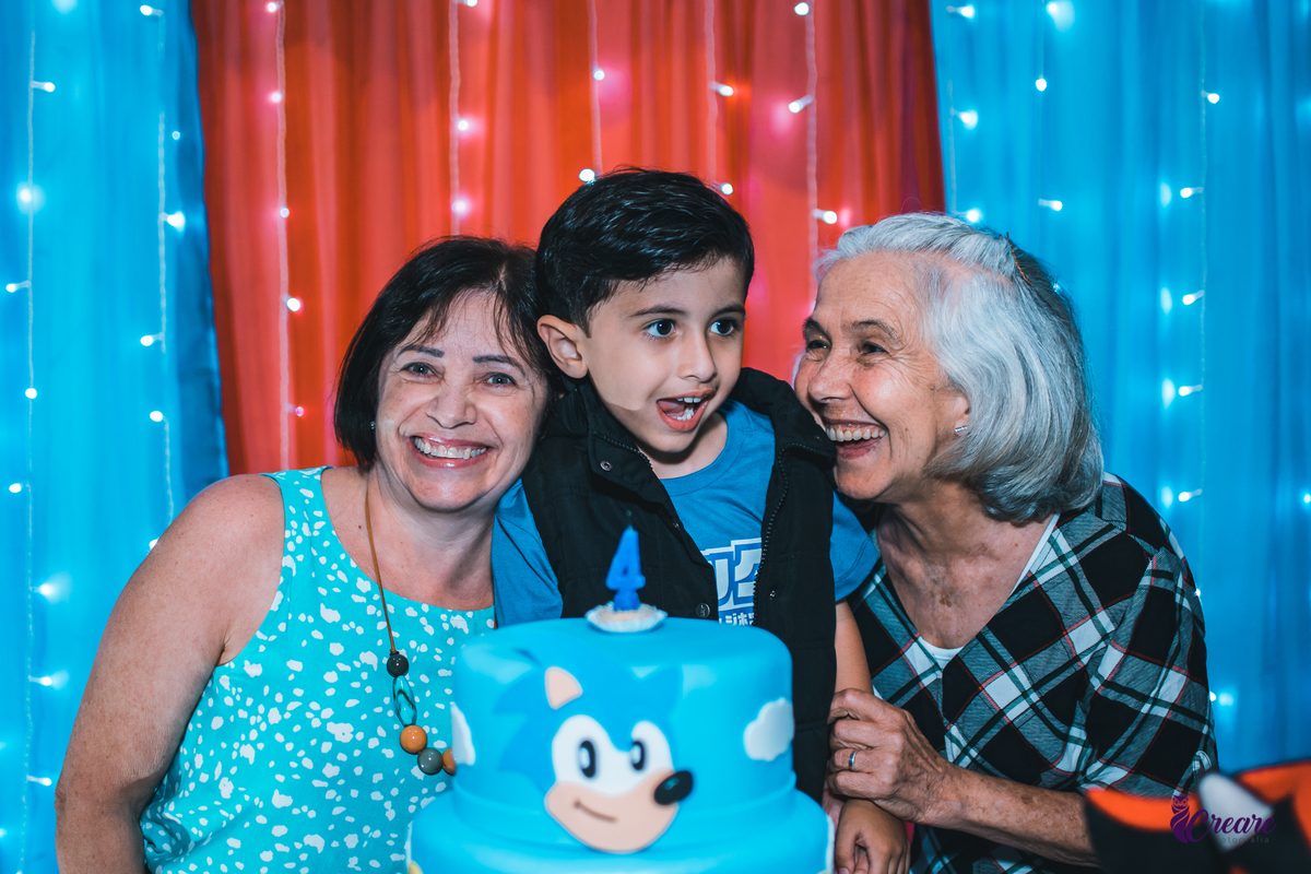Aniversário infantil realizado no buffet planeta Rizzo, localizado em Santo André, ABC Paulista. Decoração com tema Sonic.