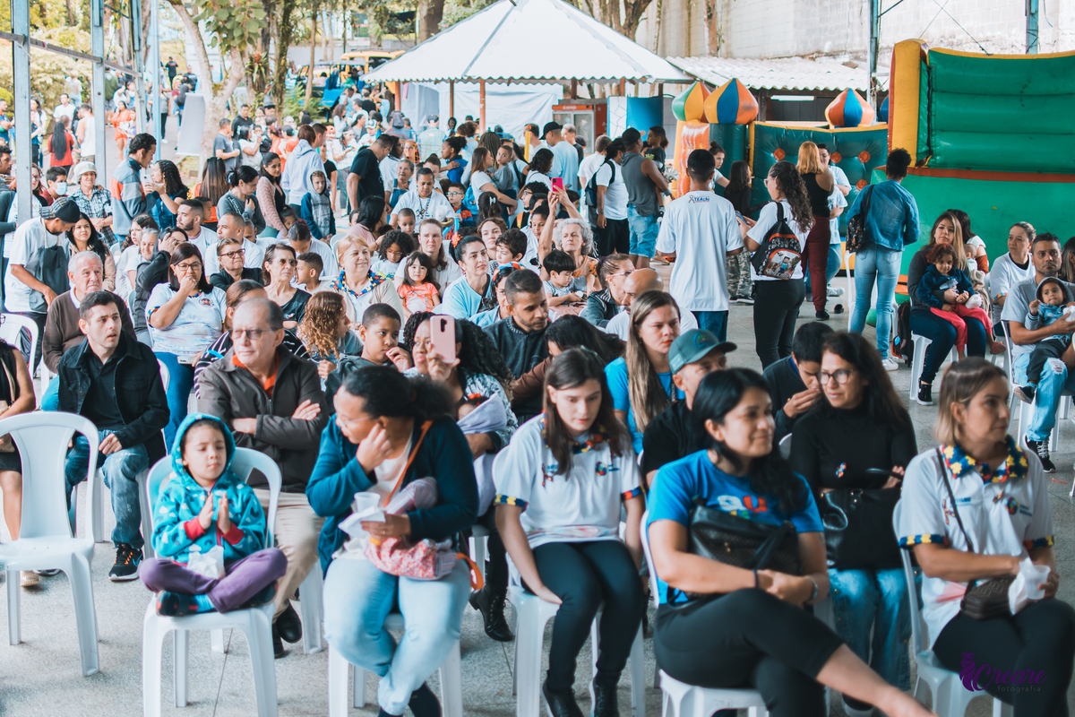 Evento de conscientização do dia mundial do autismo, realizado na chácara do servidor de mauá. Fotografia TEA, fotógrafo PCD, evento sobre inclusão social.