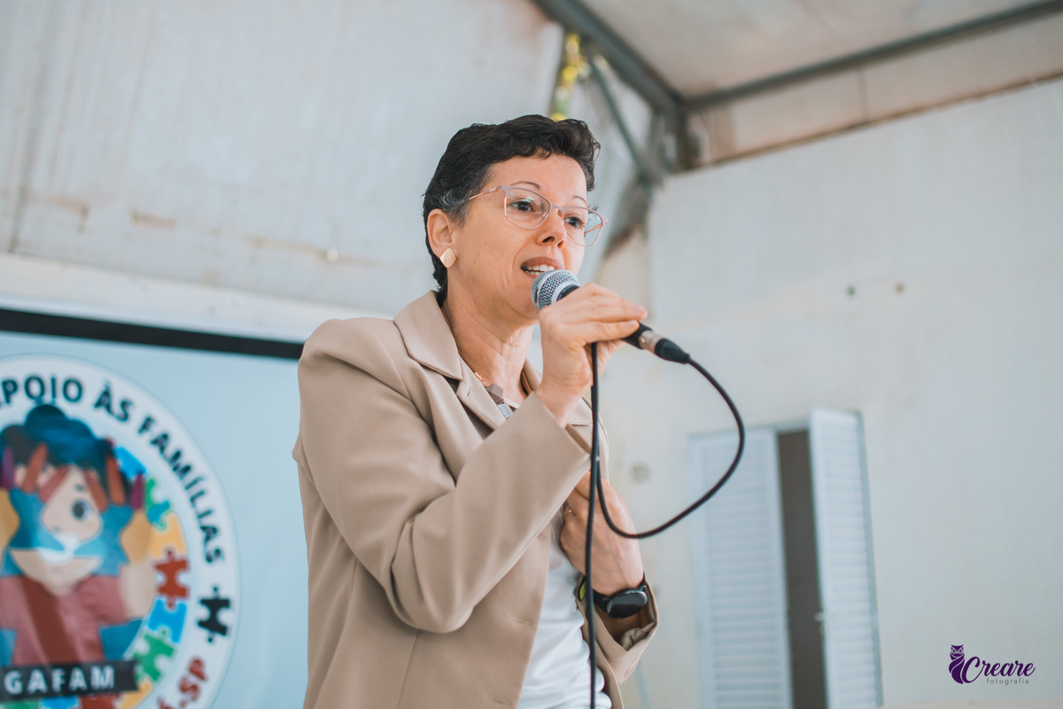 Evento de conscientização do dia mundial do autismo, realizado na chácara do servidor de mauá. Fotografia TEA, fotógrafo PCD, evento sobre inclusão social.