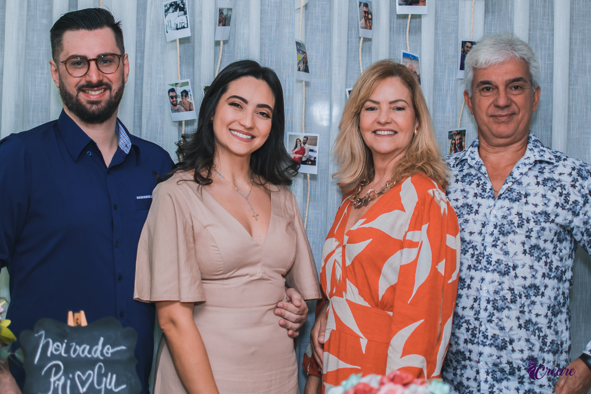 Fotografia de noivado, realizado na cidade de Santo André, ABC Paulista. Fotógrafo Santo André, Buffet Santo André. 