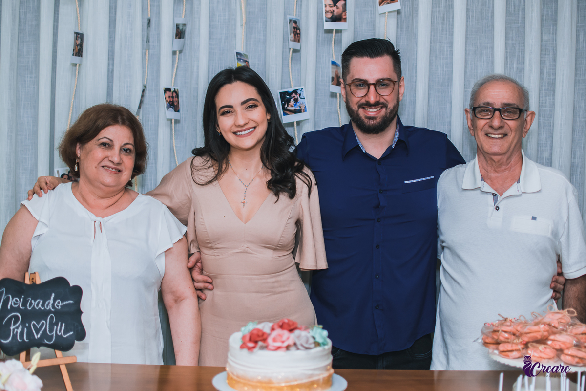 Fotografia de noivado, realizado na cidade de Santo André, ABC Paulista. Fotógrafo Santo André, Buffet Santo André. 