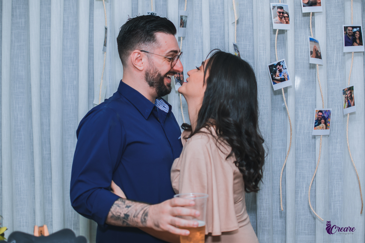 Fotografia de noivado, realizado na cidade de Santo André, ABC Paulista. Fotógrafo Santo André, Buffet Santo André. 