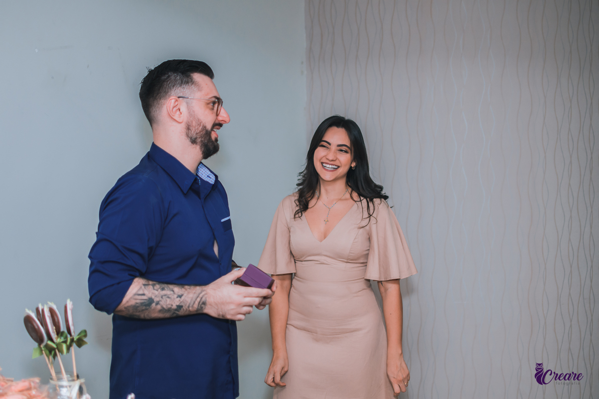 Fotografia de noivado, realizado na cidade de Santo André, ABC Paulista. Fotógrafo Santo André, Buffet Santo André. 