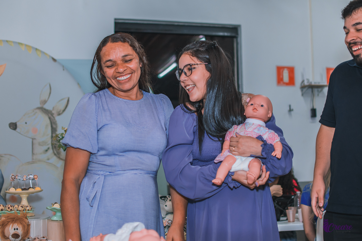 Fotografia de chá de bebê realizado na cidade de Mauá, ABC Paulista. Fotógrafo Mauá, Buffet Mauá. Gestante.