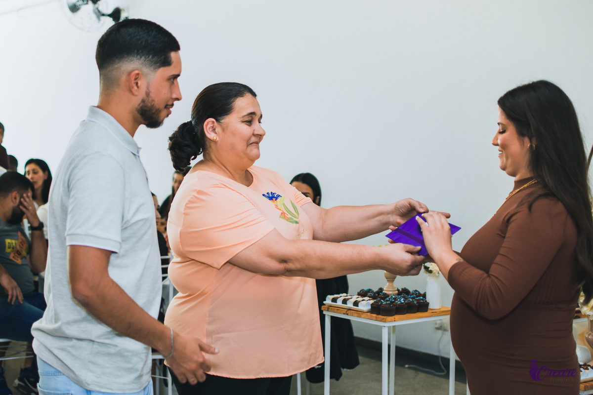 Fotografia de chá de bebê, realizado no ALJ festas, em Mauá, ABC Paulista. Fotógrafo Mauá, fotógrafo Santo André, buffet infantil, buffet Mauá, Buffet Santo André.