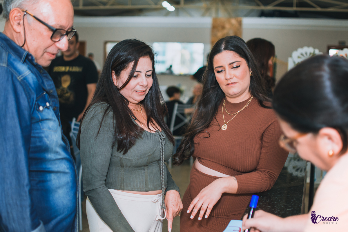 Fotografia de chá de bebê, realizado no ALJ festas, em Mauá, ABC Paulista. Fotógrafo Mauá, fotógrafo Santo André, buffet infantil, buffet Mauá, Buffet Santo André.