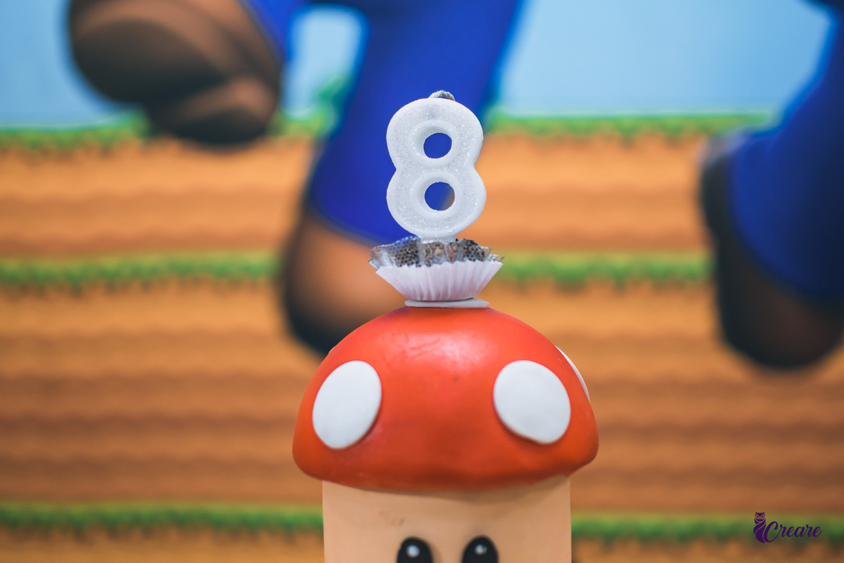 Fotografia de aniversário infantil com o tema Super Mario Bros, aniversário realizado no Villa Safari Buffet. Fotógrafo em Santo André.
