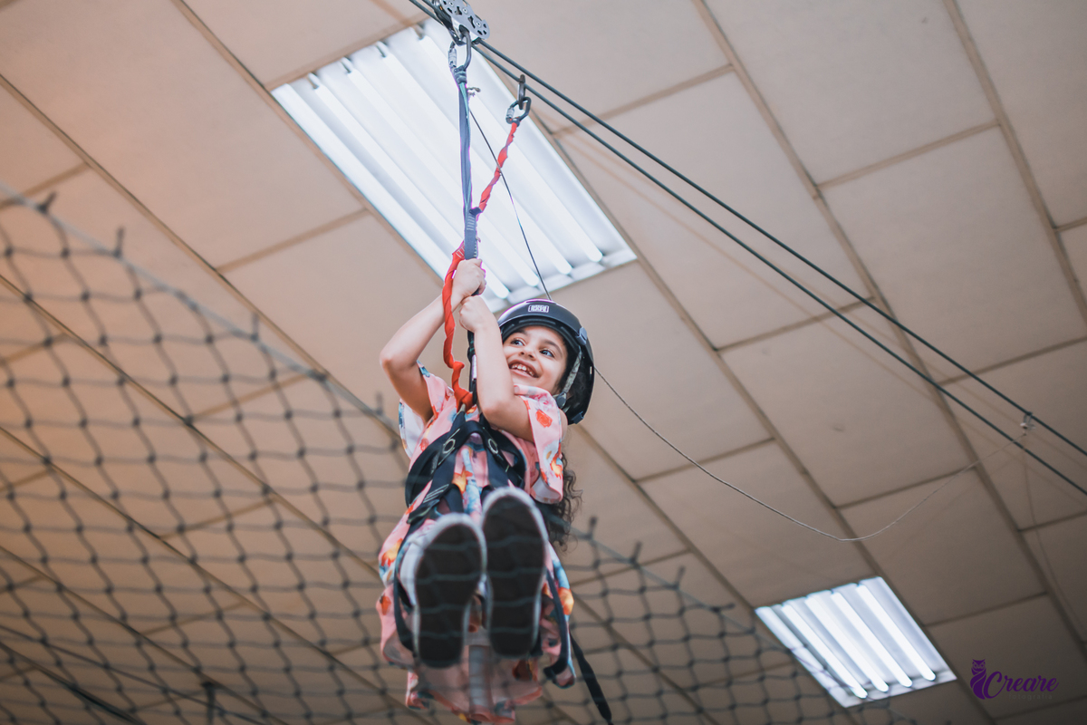 Fotografia de aniversário infantil com o tema Super Mario Bros, aniversário realizado no Villa Safari Buffet. Fotógrafo em Santo André.