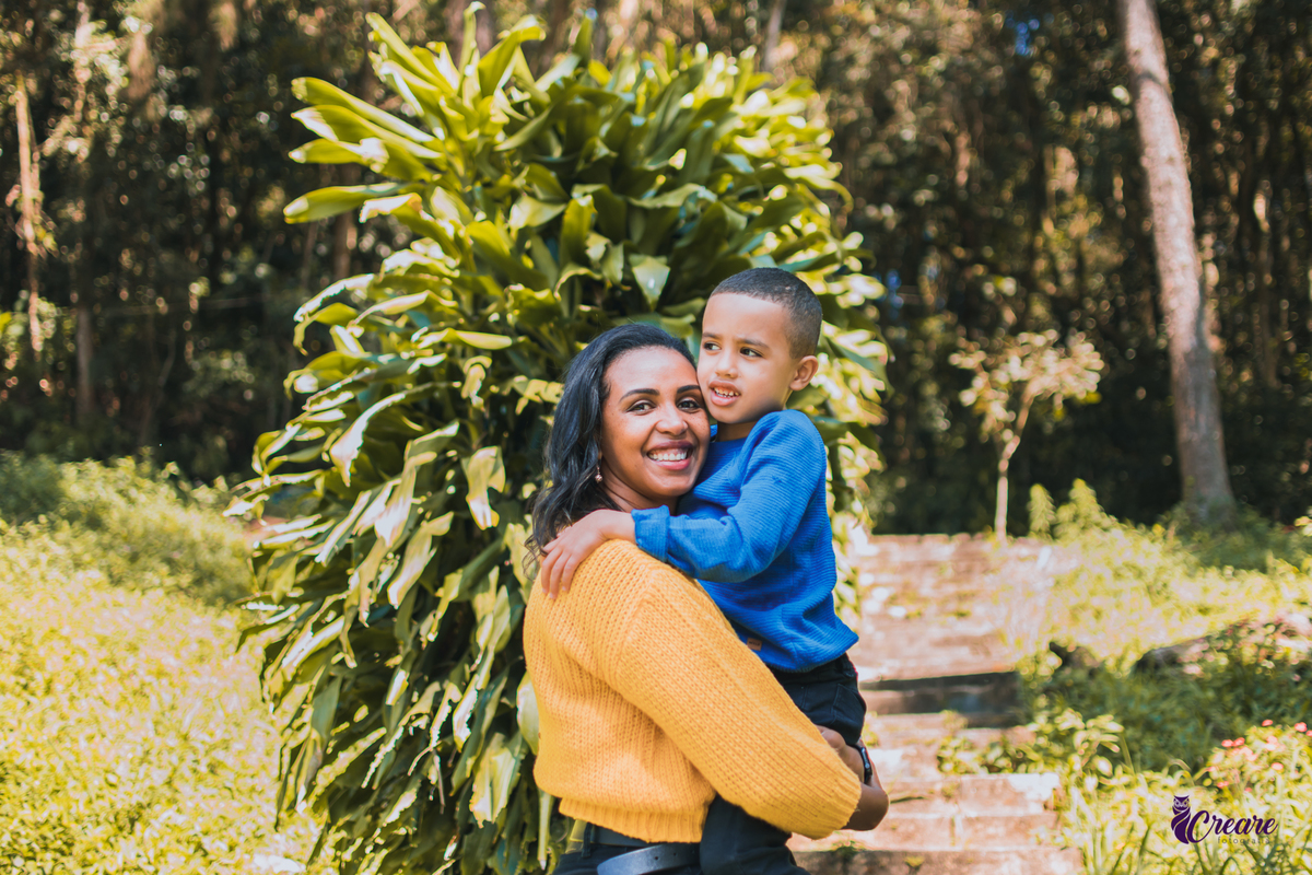 Ensaio infantil, realizado na equoterapia Voo de Liberdade. fotografia feita para o projeto Populus lucis, que conta histórias de Crianças atípicas. Fotógrafo São Bernardo do Campo.