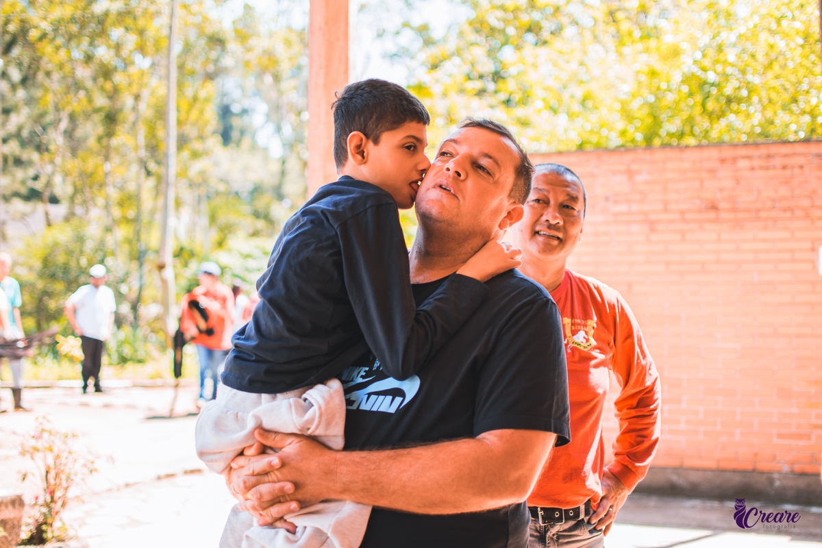 Ensaio na equoterapia Voo de Liberdade, ensaio com cavalos realizado durante uma sessão de equoterapia, para o projeto Populus Lucis. Ensaio PCD.