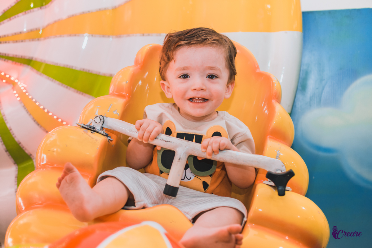 Aniversário infantil com tema bolofofos, realizado no Buffet É Pique em Mauá. Fotógrafo. Festa de menina.
