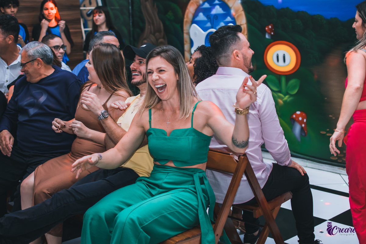 Aniversário infantil com tema bolofofos, realizado no Buffet É Pique em Mauá. Fotógrafo. Festa de menina.
