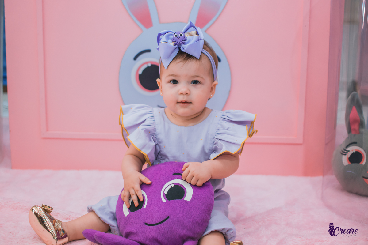 Aniversário infantil com tema bolofofos, realizado no Buffet É Pique em Mauá. Fotógrafo. Festa de menina.
