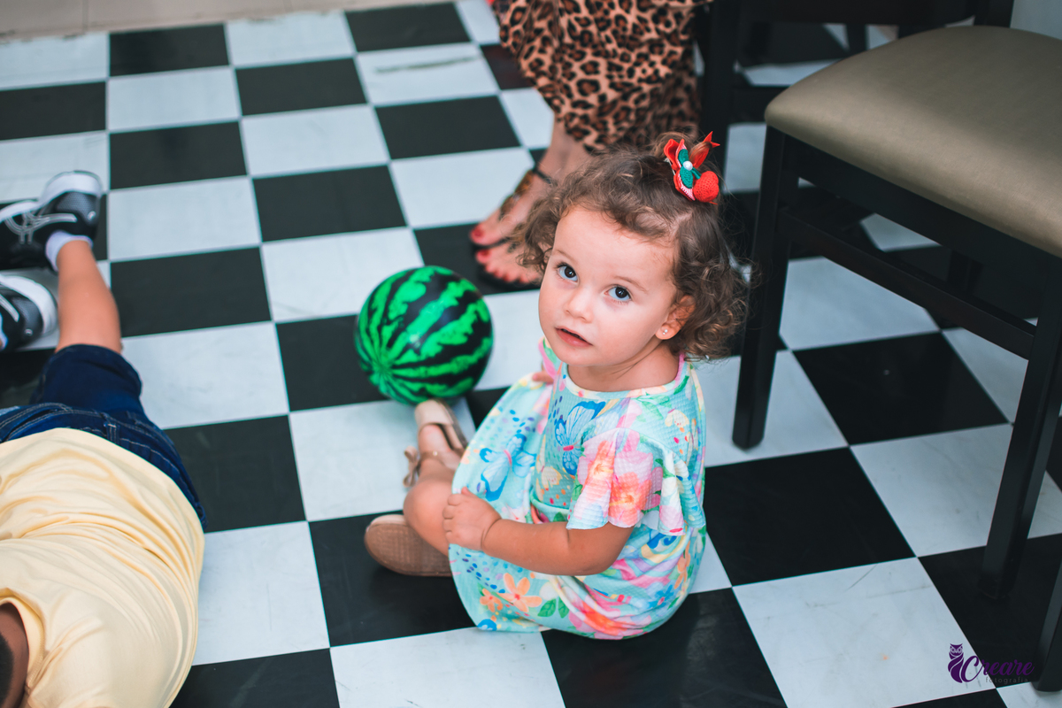 Aniversário infantil, festa com tema Tutti-frutti. Festa de 3 anos de menina. Fotógrafo Santo André, buffet infantil, aniversário de 3 anos feminino. Decoração de festa de menina.