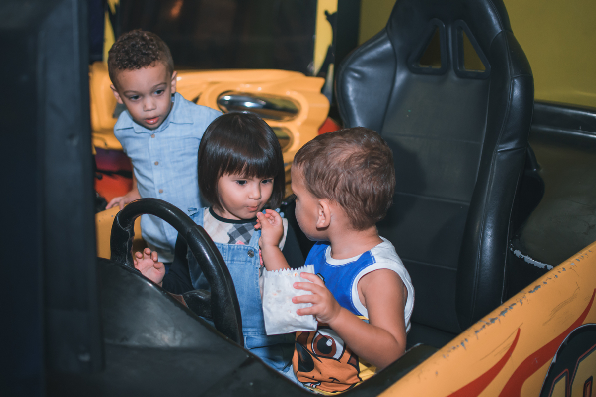 Aniversário de menino com tema patrulha canina, festa realizada no buffet infantil Terra do Nunca, localizado em Santo André. ABC Paulista. Fotógrafo Santo André.