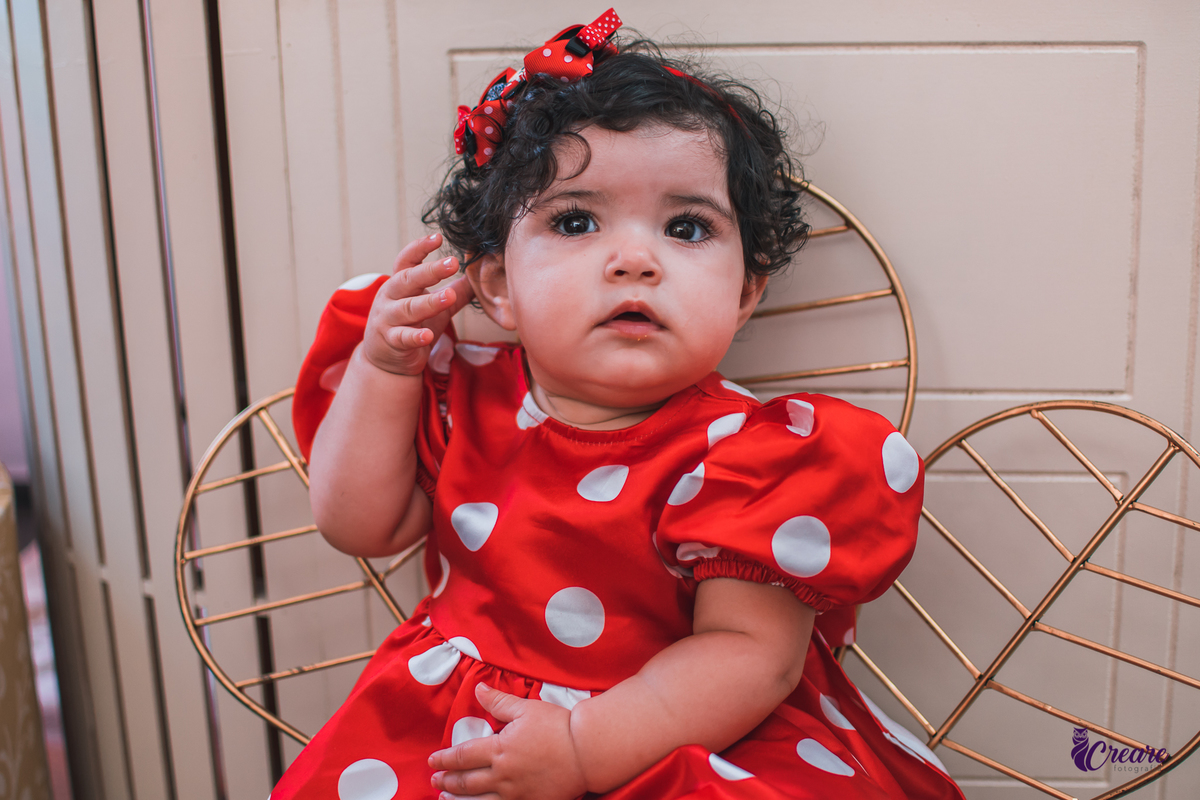 Aniversário infantil de um aninho com decoração tema minnie. Fotógrafo infantil em Mauá, ABC Paulista. Festa de menina, aniversário de 1 ano, festa de um ano, festa infantil. Fotógrafo Santo André, fotógrafo Mauá.