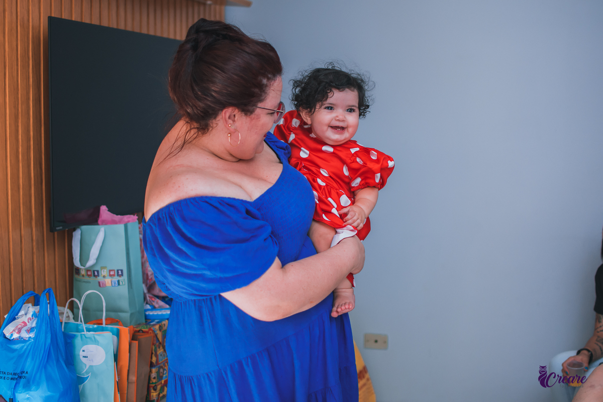 Aniversário infantil de um aninho com decoração tema minnie. Fotógrafo infantil em Mauá, ABC Paulista. Festa de menina, aniversário de 1 ano, festa de um ano, festa infantil. Fotógrafo Santo André, fotógrafo Mauá.