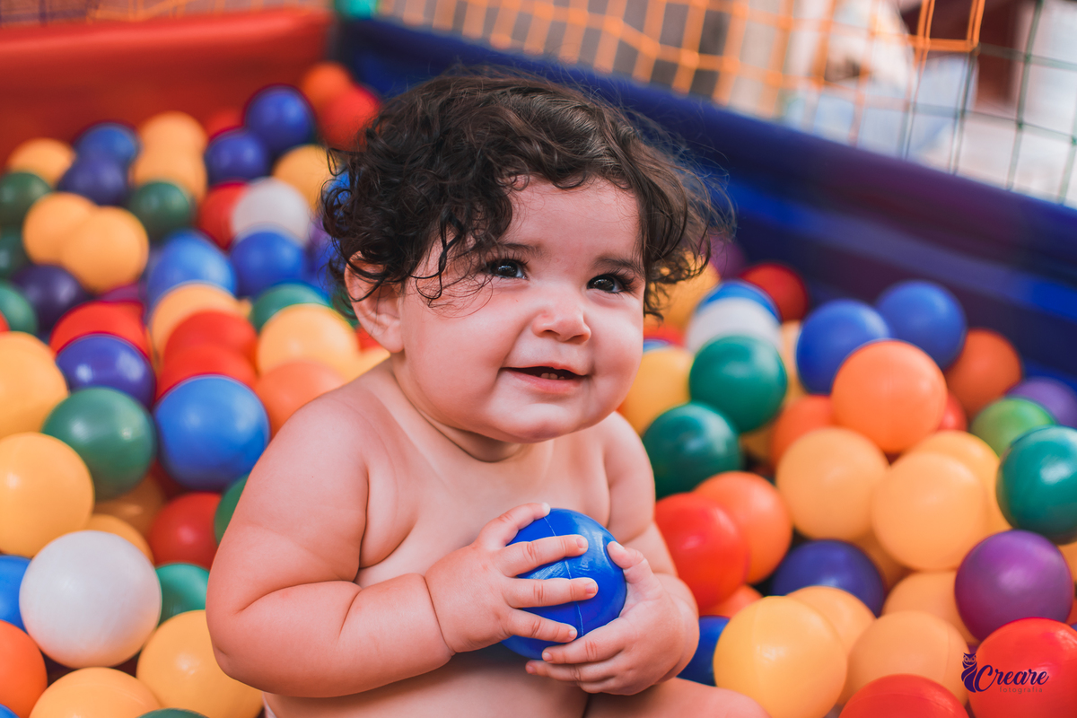 Aniversário infantil de um aninho com decoração tema minnie. Fotógrafo infantil em Mauá, ABC Paulista. Festa de menina, aniversário de 1 ano, festa de um ano, festa infantil. Fotógrafo Santo André, fotógrafo Mauá.