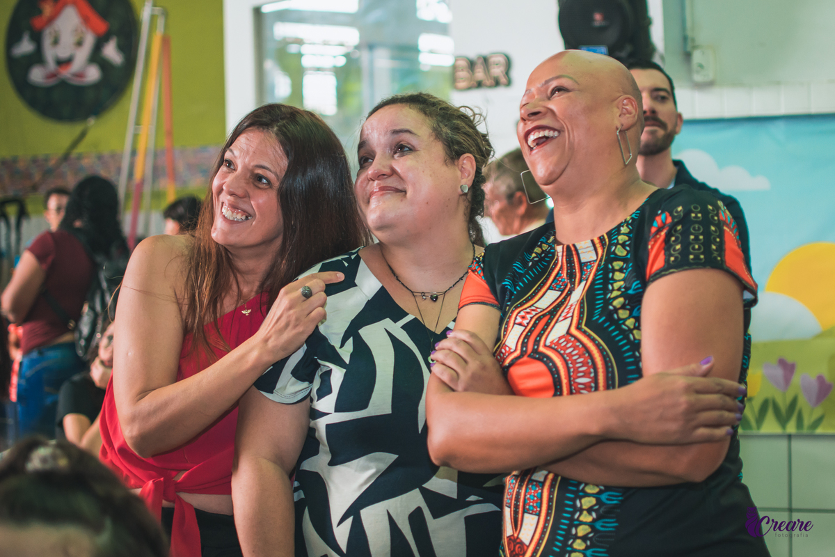 Aniversário infantil, festa de menina com tema A Pequena Sereia. Buffet Vila Feliz.