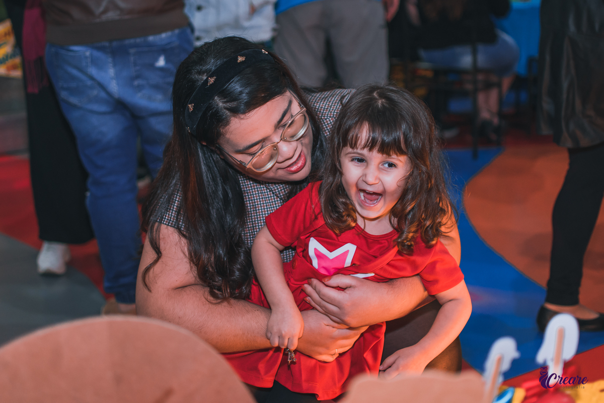 aniversário infantil, festa de menina, aniversário de 3 anos, tema de decoração Lucas Neto. Buffet Requinte festas kids, buffet Mauá, fotógrafo. 