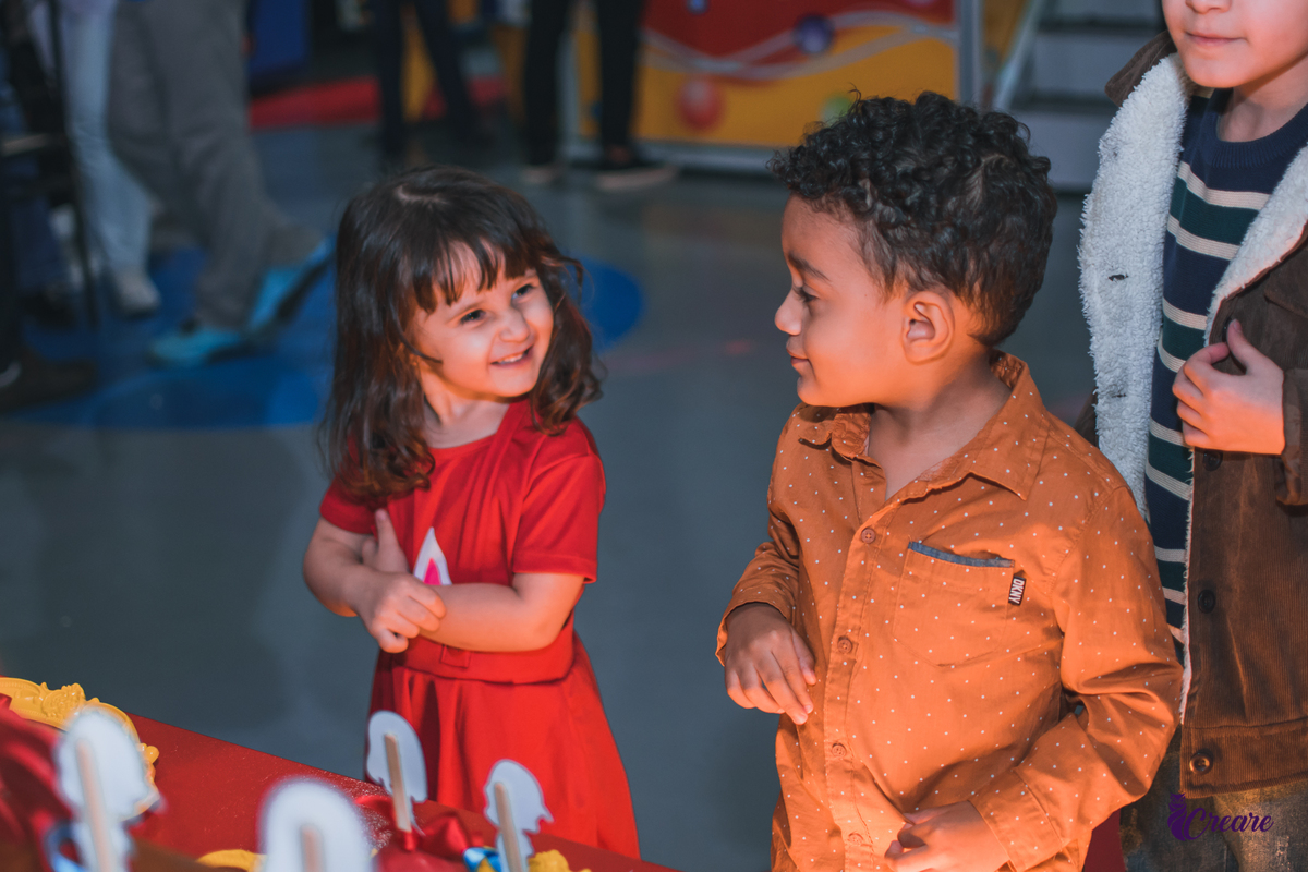aniversário infantil, festa de menina, aniversário de 3 anos, tema de decoração Lucas Neto. Buffet Requinte festas kids, buffet Mauá, fotógrafo. 