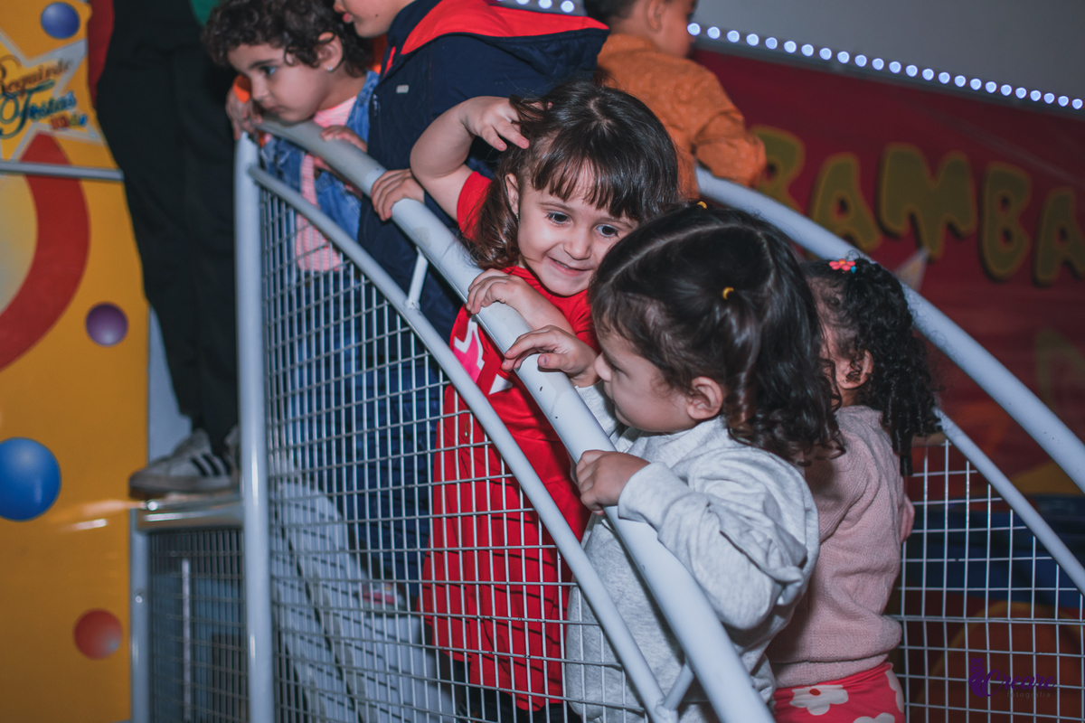 aniversário infantil, festa de menina, aniversário de 3 anos, tema de decoração Lucas Neto. Buffet Requinte festas kids, buffet Mauá, fotógrafo. 