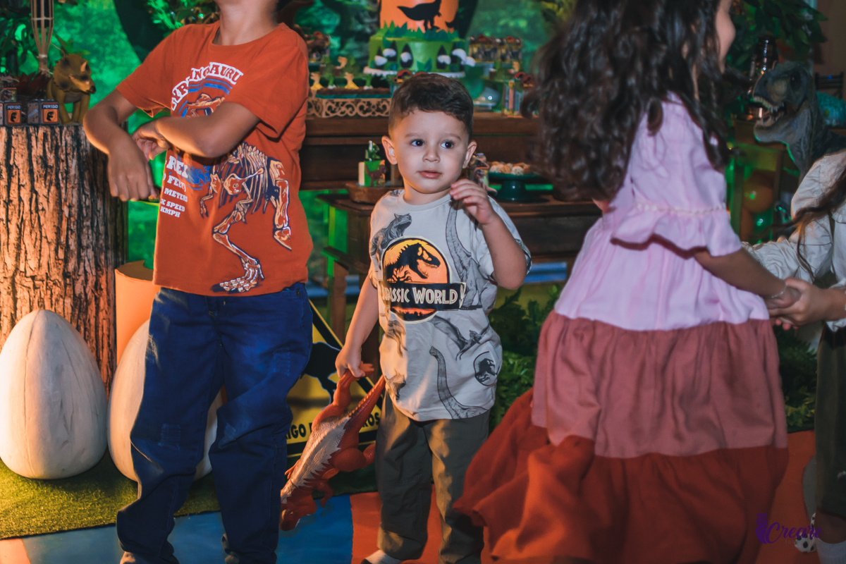 Aniversário infantil, festa de menino, Requinte festas Kids, fotógrafo Mauá, aniversário tema jurassic World, Fotografia de aniversário Infantil.