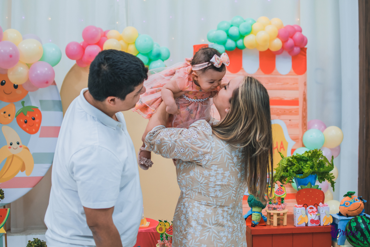 Aniversário de 1 aninho, festa de um ano de menina. Buffet É Pique, fotógrafo Mauá. 