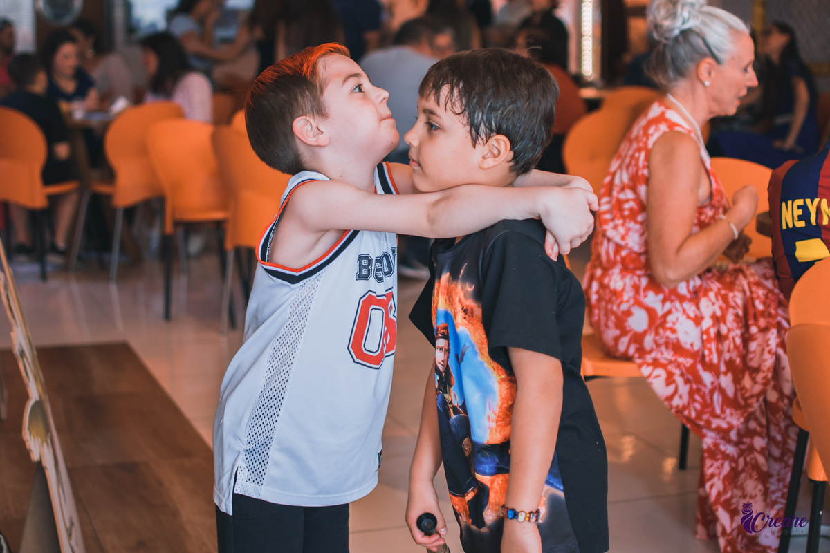 Aniversário infantil com tema do filme 