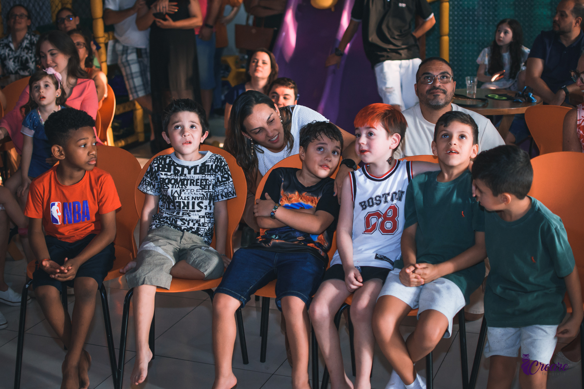 Aniversário infantil com tema do filme 