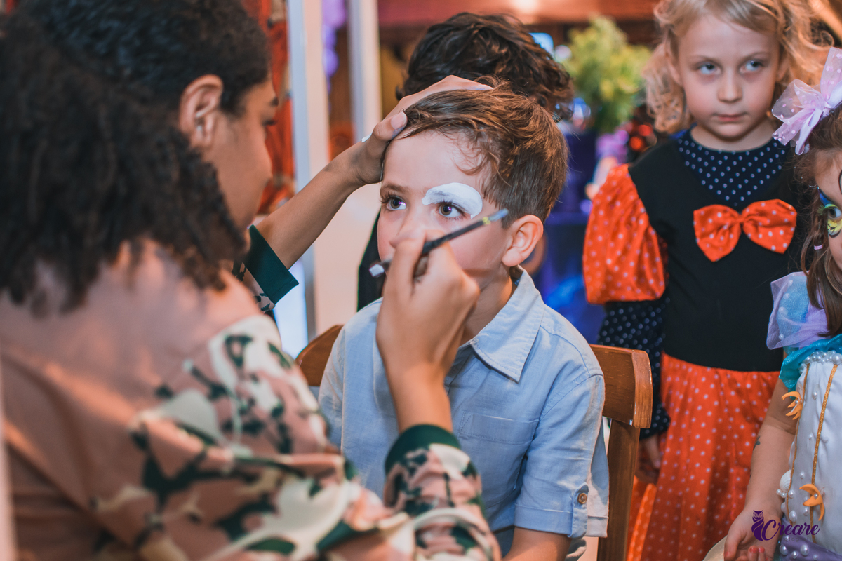 Fotografia de festa infantil no buffet Toca do Leão em Santo André. Fotógrafo de aniversário infantil. Festa de 5 anos.