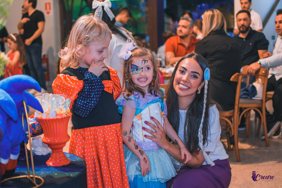 Fotografia de festa infantil no buffet Toca do Leão em Santo André. Fotógrafo de aniversário infantil. Festa de 5 anos.