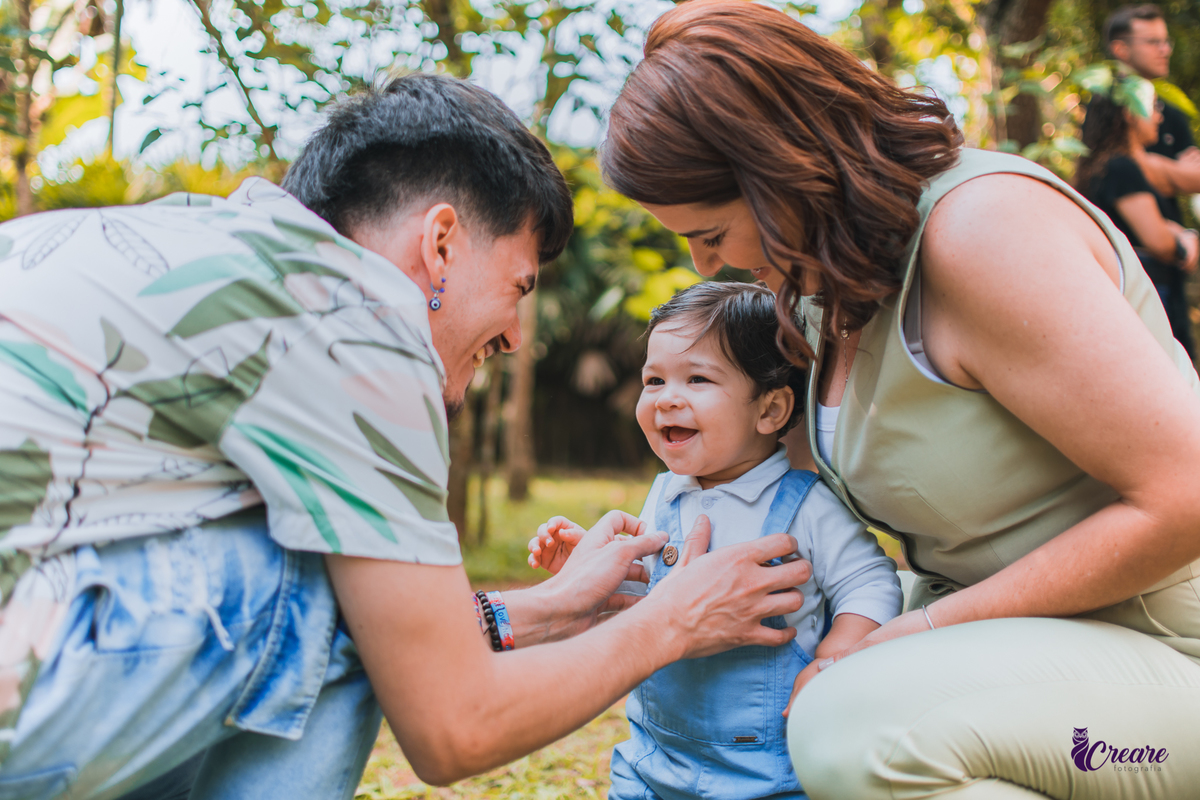 fotografia de aniversário de um ano, com decoração tema fundo do mar. Buffet vem pra festa, Ribeirão Pires. Fotógrafo de aniversário Infantil. Fotógrafo ABC Paulista.