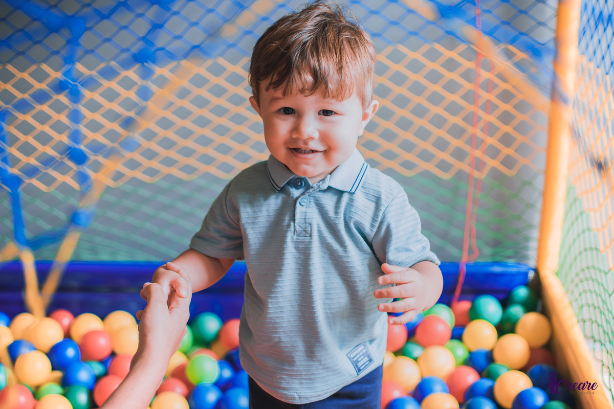 fotógrafia de aniversário infantil em casa, fotógrafo em Mauá, festa infantil de menina. Aniversário de 3 anos, decoração Patrulha canina. Festa de criança em casa.