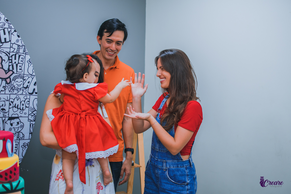 Aniversário de 1 ano, festa de um ano em casa, 1 aninho, fotografia de aniversário de 1 ano, fotógrafo em Santo André, aniversário do bebê em casa, decoração tema turma da Mônica.