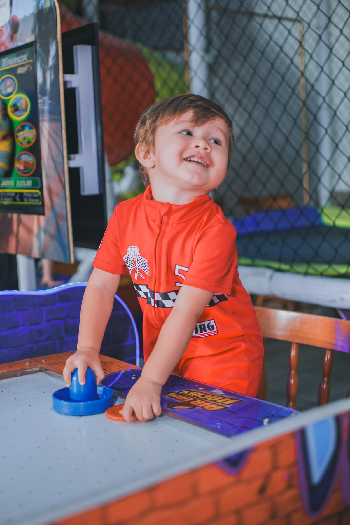 fotografia de aniversário infantil, festa de menino de 2 anos, decoração carros, festa em casa, festa de aniversário infantil, fotógrafo em Santo André.