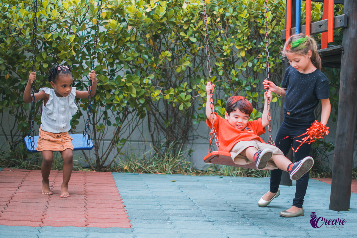 festa infantil de 3 anos, aniversário de menino tema Disney. fotógrafo de festa de aniversário em São Bernardo, festa em casa. Fotógrafo de festa infantil em casa. 