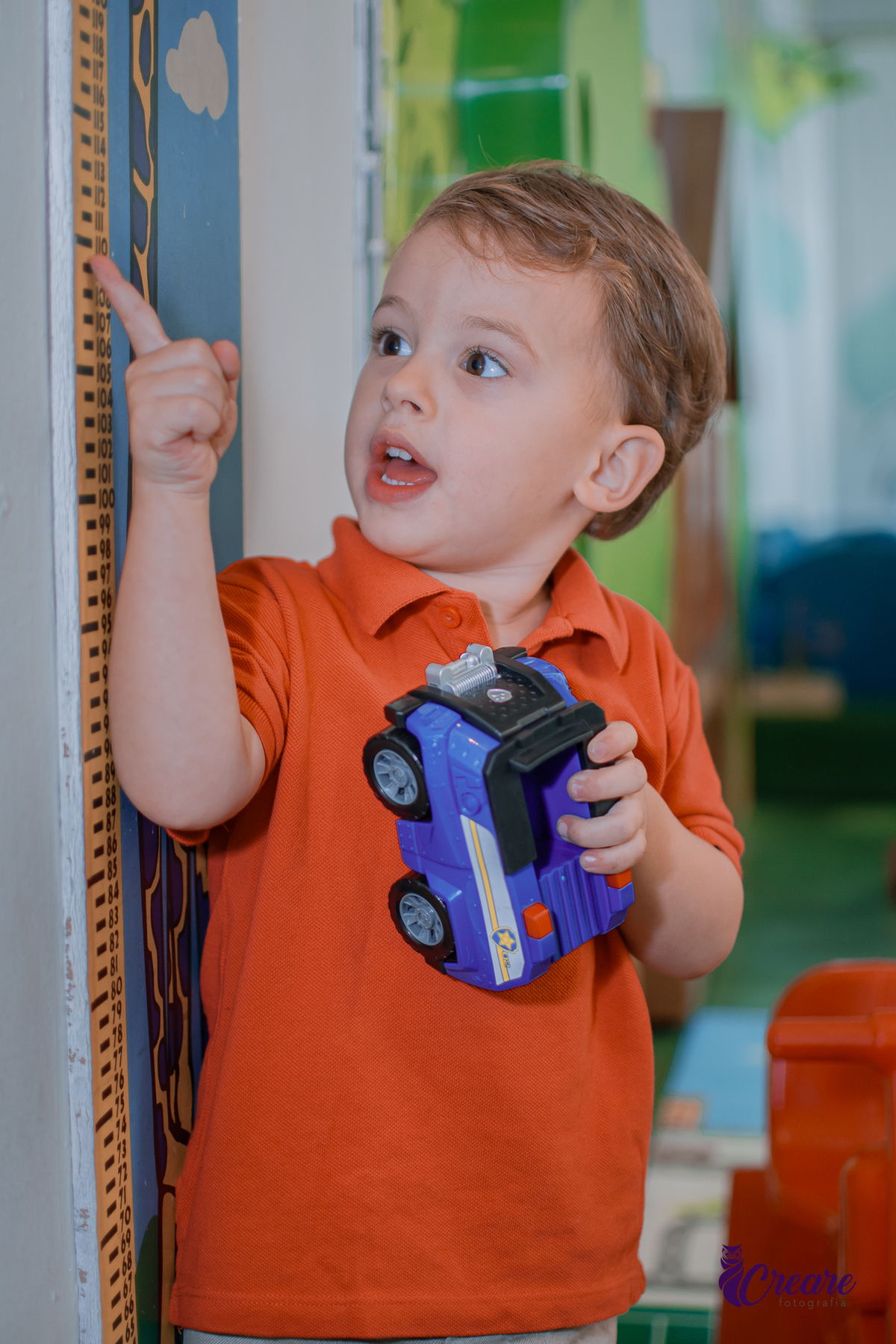 fotografia de aniversário de 3 anos de menino. Decoração tema Patrulha canina. Fotógrafo. Festa em casa.