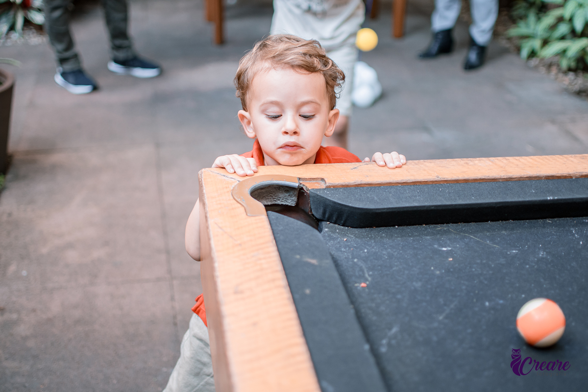 fotografia de aniversário de 3 anos de menino. Decoração tema Patrulha canina. Fotógrafo. Festa em casa.