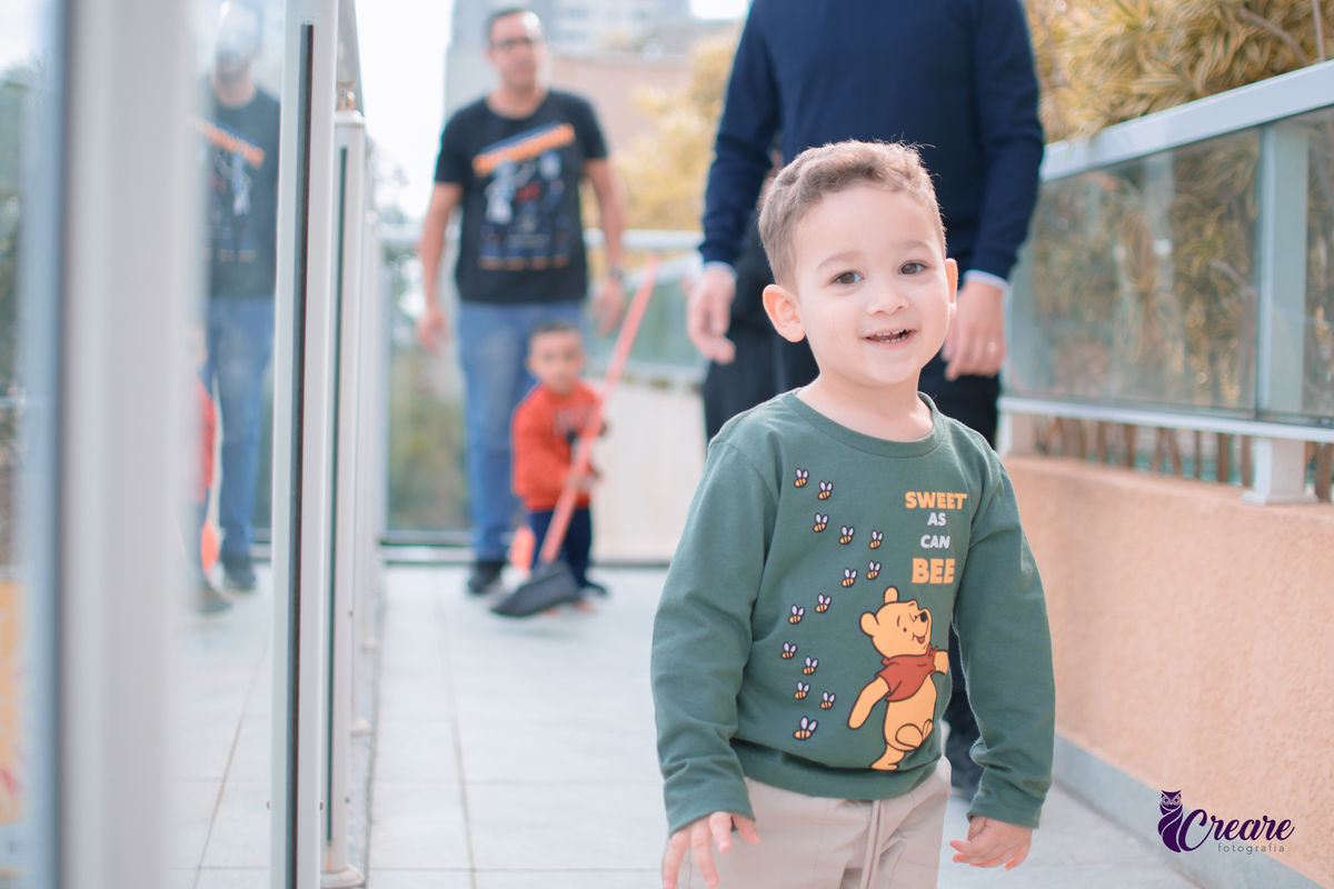 festa de aniversário de criança de 2 anos, aniversário de menino, festa em casa, fotógrafo em Santo André. Tema de aniversário de menino de 2 anos.