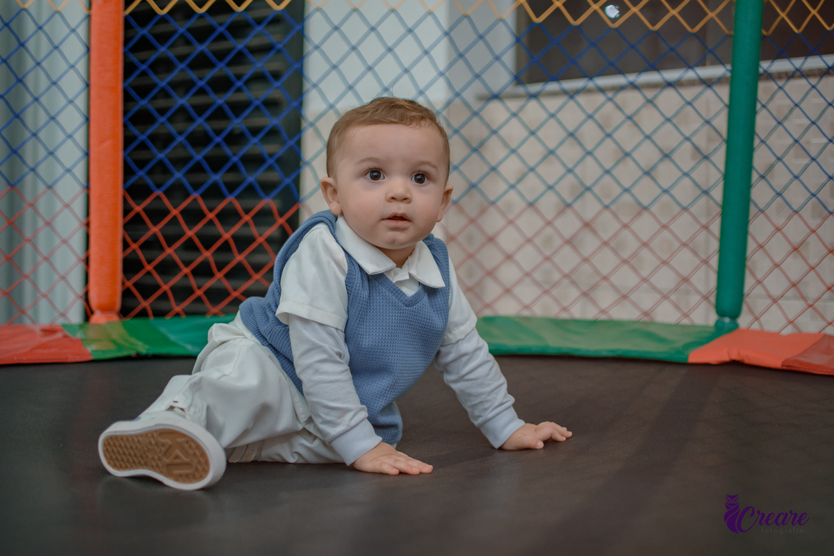 Fotografia de aniversário infantil, festa de um aninho, aniversário de 1 ano, 1 aninho, primeiro aninho do bebê, fotografia de aniversário de 1 ano de menino.  fotógrafo em São Paulo, fotógrafo no ABC Paulista, fotógrafo em Santo André.