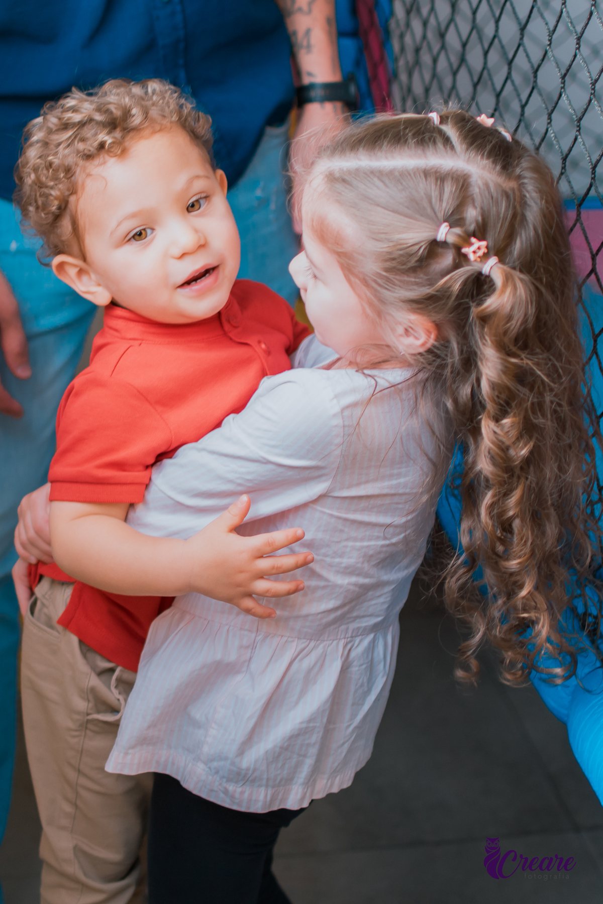 fotografia de aniversário de 2 anos com tema Homem Aranha, fotógrafo em Santo André. Festa em casa.