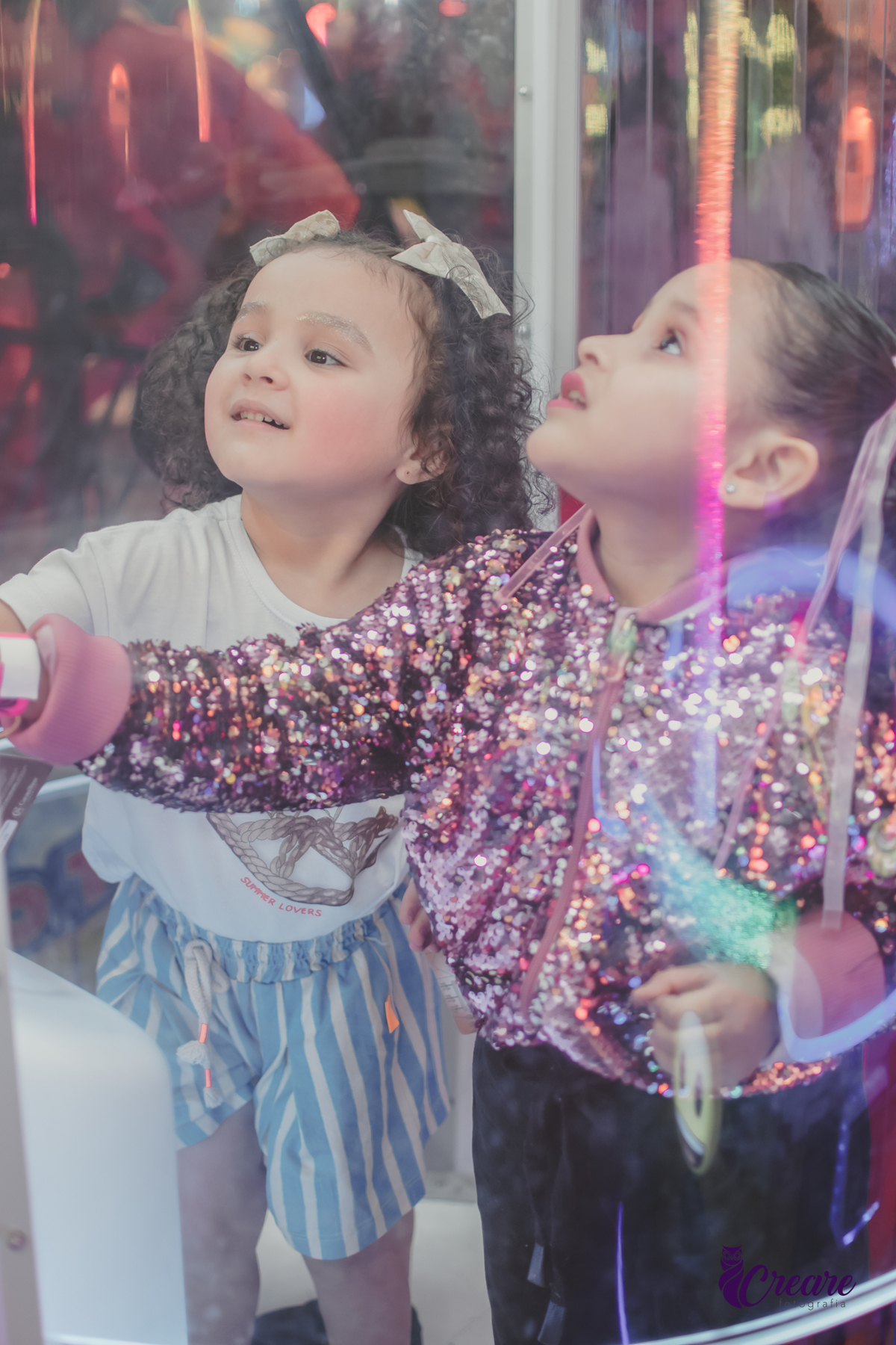 festa dde aniversário de menina de 4 anos com tema frozen, aniversário infantil no Playcenter Family - Shopping Grand Plaza, fotógrafo em Santo André. fotógrafo de aniversário infantil, festa de aniversário infantil.