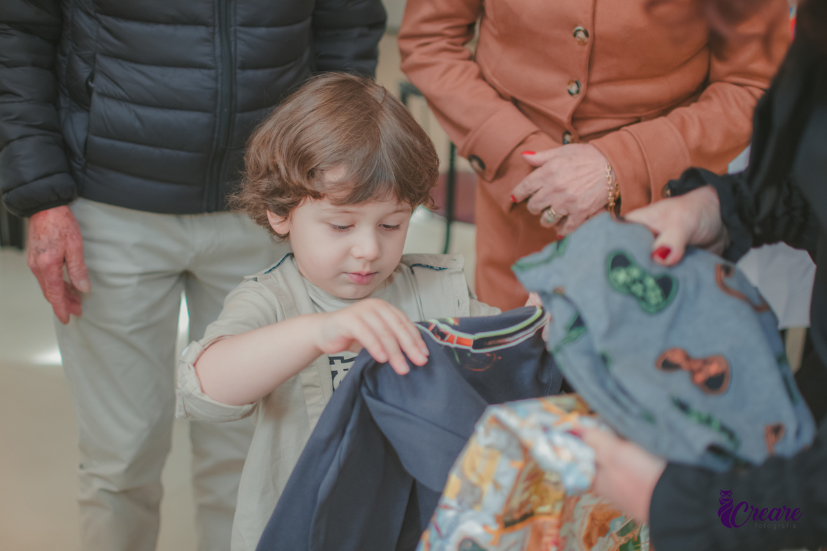 Aniversário de menino de 4 anos, festa infantil em São Bernardo do Campo. Decoração com tema Sonic, festa em casa.