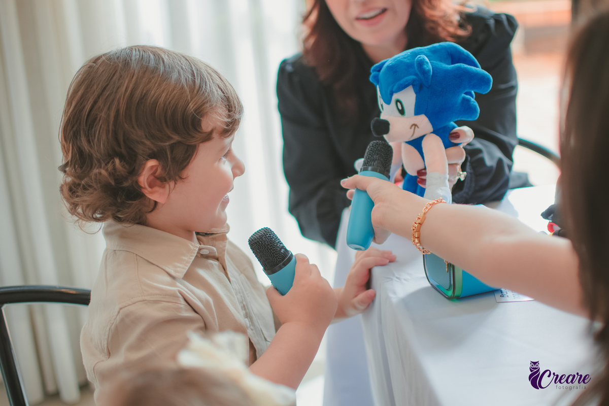 Aniversário de menino de 4 anos, festa infantil em São Bernardo do Campo. Decoração com tema Sonic, festa em casa.