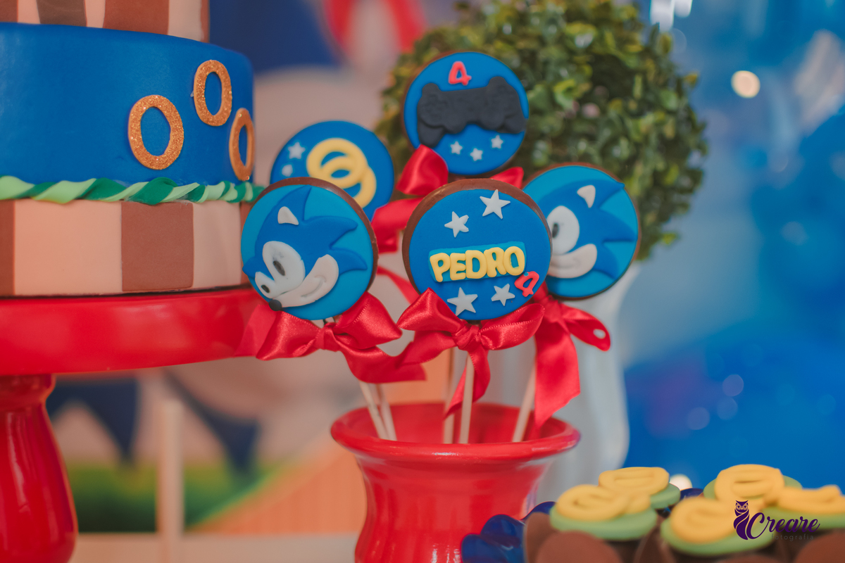 Aniversário de menino de 4 anos, festa infantil em São Bernardo do Campo. Decoração com tema Sonic, festa em casa.